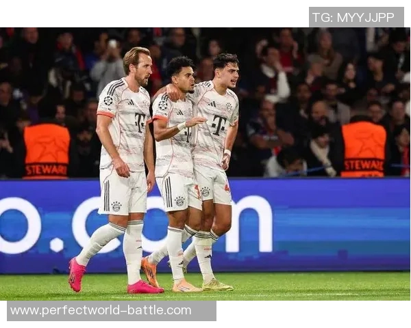 国王杯精彩对决皇马大胜拜仁乌龙球引发全场狂欢与转会传闻